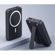 磁吸充電寶