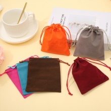 植絨抽繩束口袋